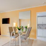 с бассейном и видом на океан в Callao Salvaje.