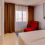 с бассейном и видом на океан в Callao Salvaje.