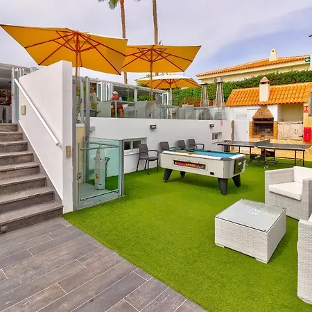 Casa vacanze с бассейном и видом на океан в Callao Salvaje. *