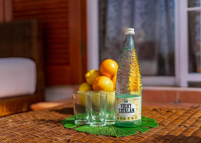 Tatil Evi с бассейном и видом на океан в Callao Salvaje. *