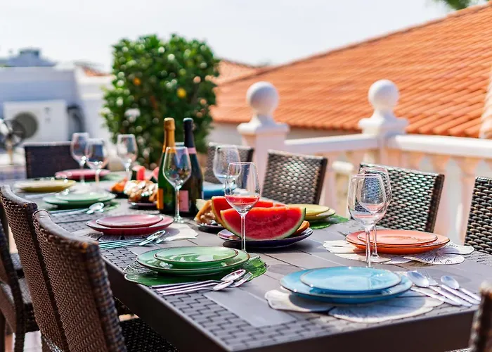 с бассейном и видом на океан в Callao Salvaje. Tatil Evi Callao Salvaje